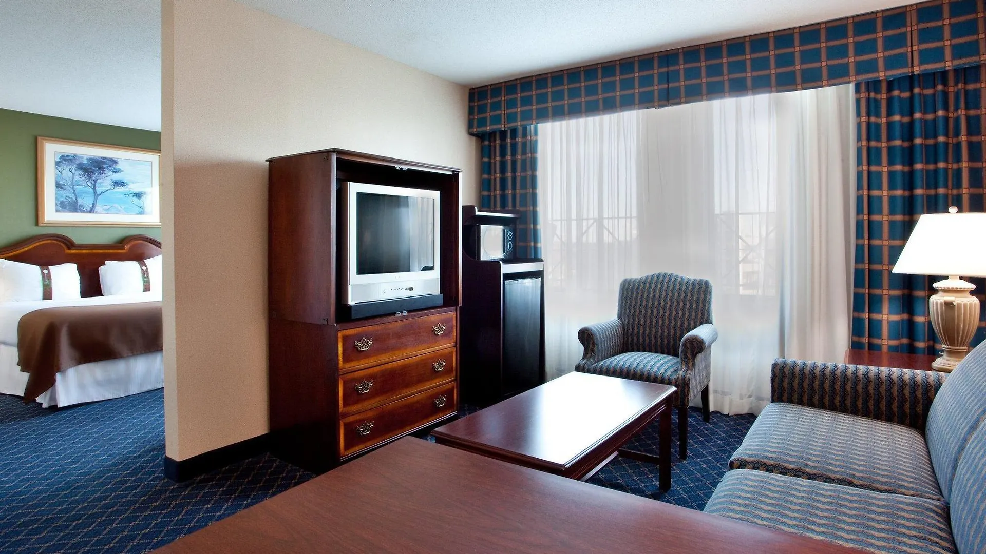 Doubletree By Hilton Charlotte City Center