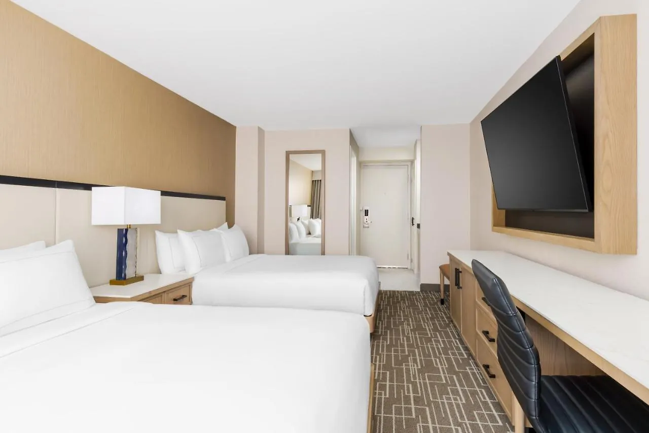 Hotel Doubletree By Hilton Charlotte City Center