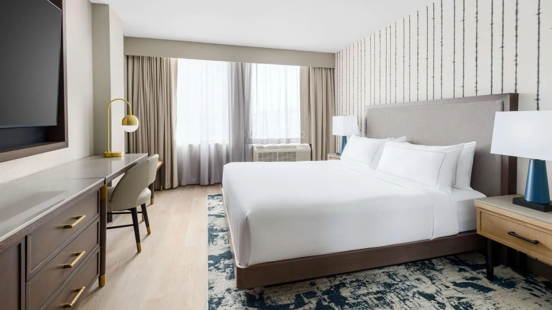 Doubletree By Hilton Charlotte City Center 4*,  United States