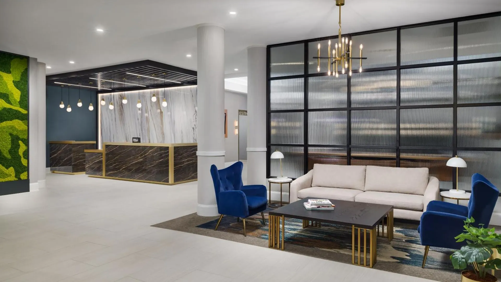 Doubletree By Hilton Charlotte City Center contacts