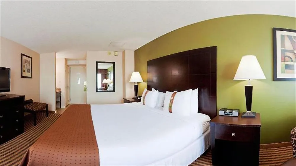 Doubletree By Hilton Charlotte City Center Hotel