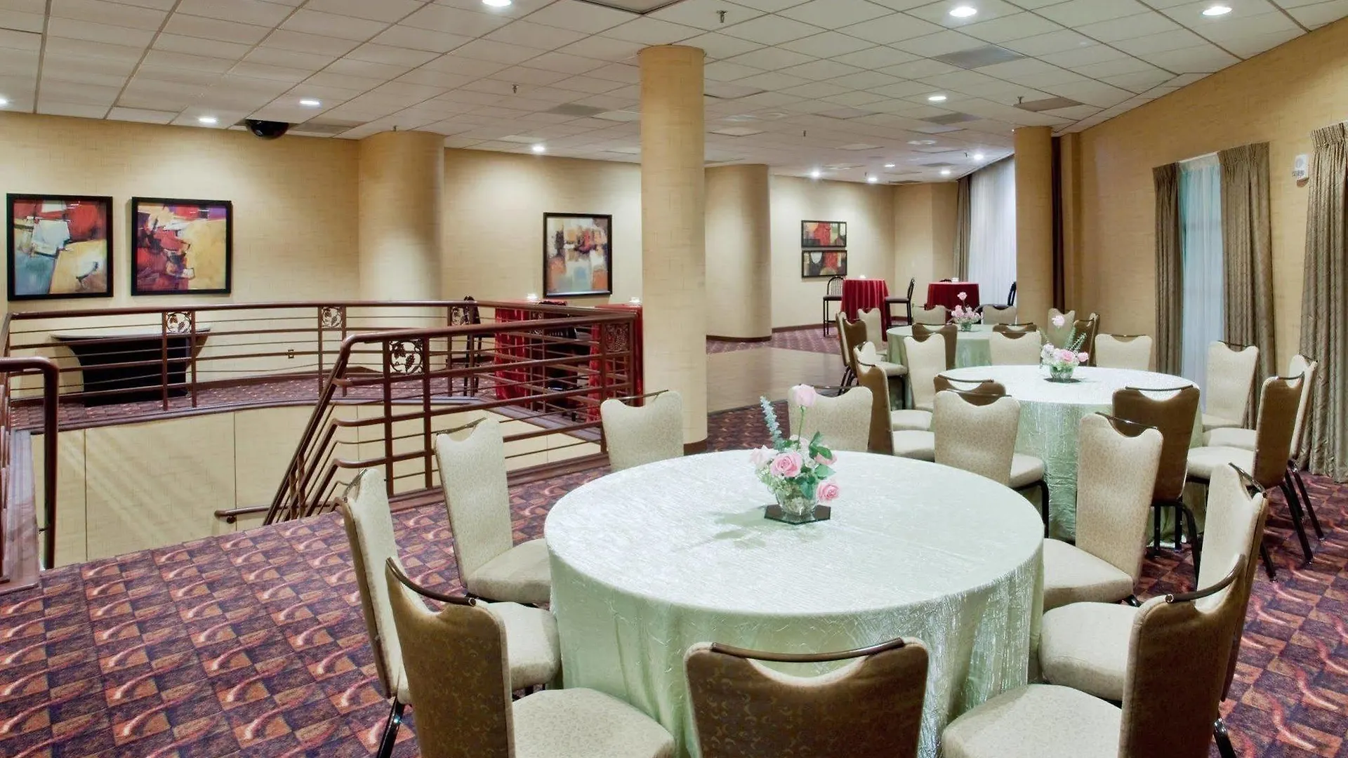 Hotel Doubletree By Hilton Charlotte City Center