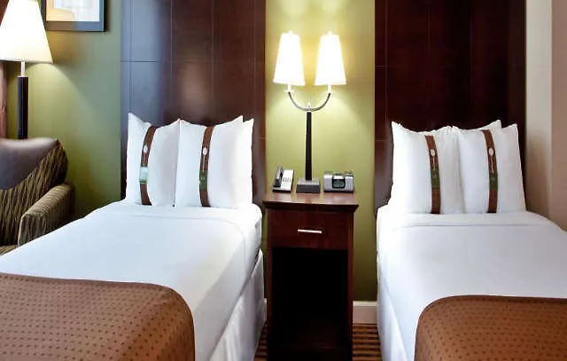 Doubletree By Hilton Charlotte City Center Hotel